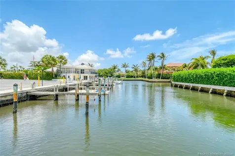 9067 SE Star Island Way Hobe Sound FL 33455