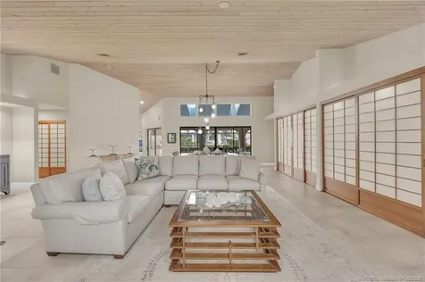 9067 SE Star Island Way Hobe Sound FL 33455