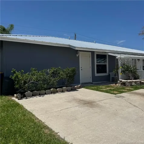 4421 SE Village Road Stuart FL 34997