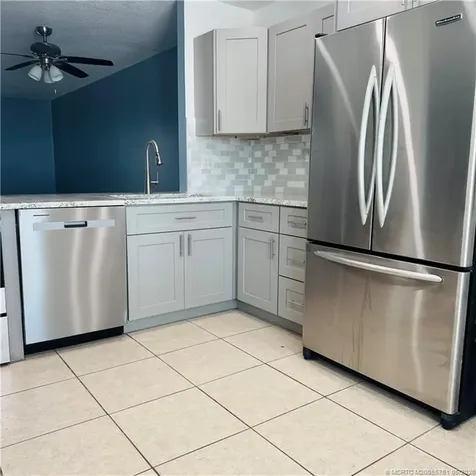4421 SE Village Road Stuart FL 34997
