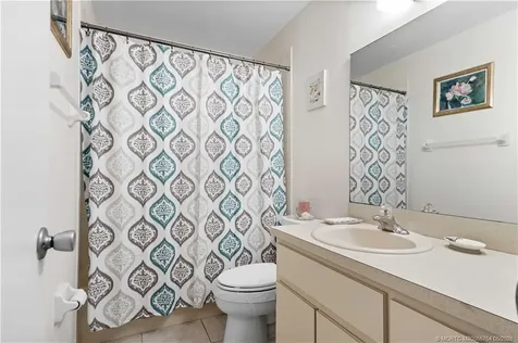 8156 SE Villa Way Hobe Sound FL 33455