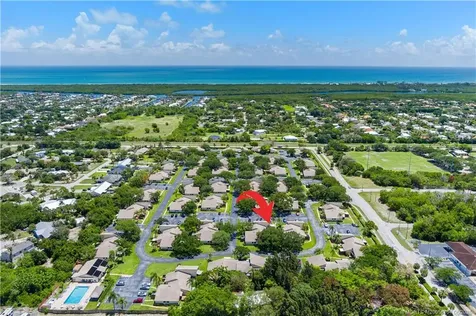 8156 SE Villa Way Hobe Sound FL 33455