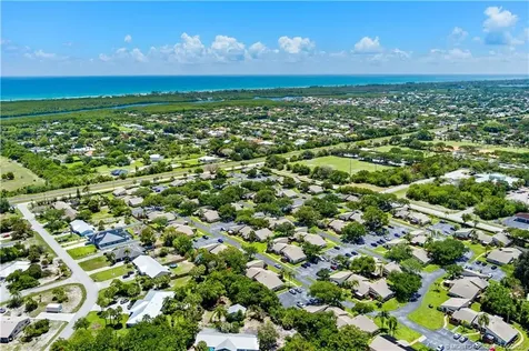 8156 SE Villa Way Hobe Sound FL 33455