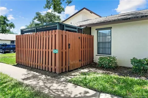 8156 SE Villa Way Hobe Sound FL 33455