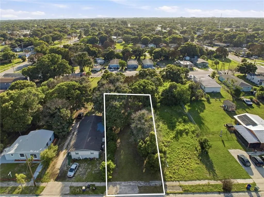 701 N 19th Street Fort Pierce FL 34950