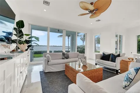 104 Water Club N North Palm Beach FL 33408