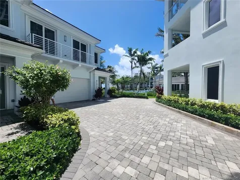 104 Water Club N North Palm Beach FL 33408