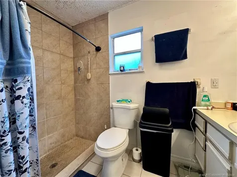 1725 NE Darlich Avenue Jensen Beach FL 34957