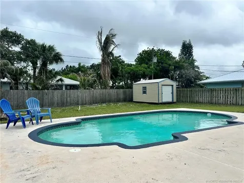 1725 NE Darlich Avenue Jensen Beach FL 34957