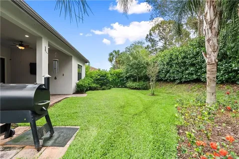 600 SE Villandry Way Port St Lucie FL 34984