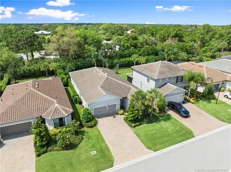 600 SE Villandry Way Port St Lucie FL 34984