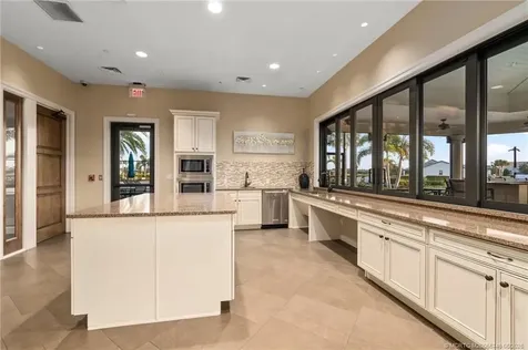 600 SE Villandry Way Port St Lucie FL 34984