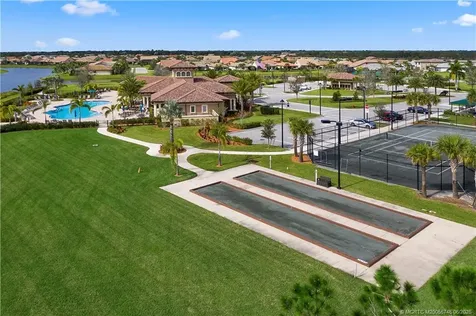 600 SE Villandry Way Port St Lucie FL 34984