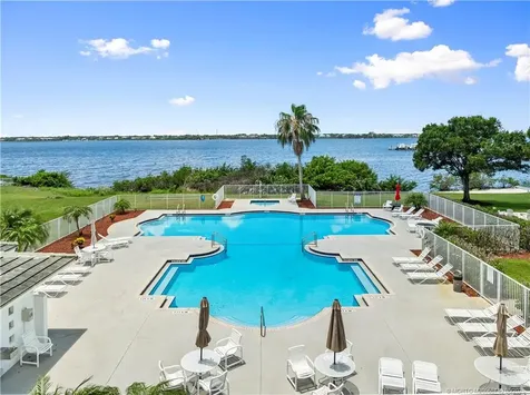 2028 SE Kilmallie Court Port St Lucie FL 34952