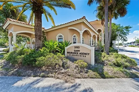 3193 SE Dixie Highway Stuart FL 34997