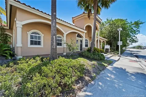3193 SE Dixie Highway Stuart FL 34997