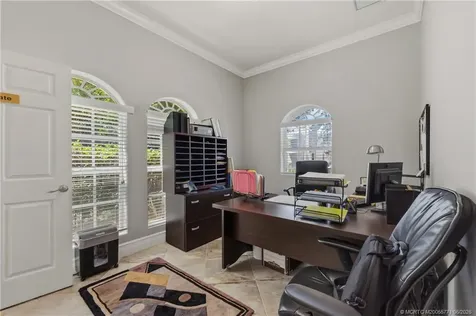 3193 SE Dixie Highway Stuart FL 34997