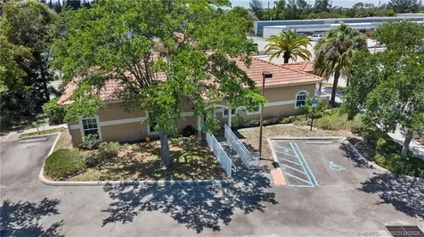 3193 SE Dixie Highway Stuart FL 34997