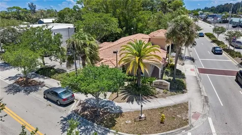 3193 SE Dixie Highway Stuart FL 34997