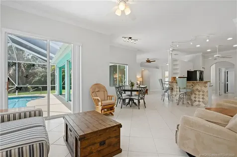 512 NW Sunflower Place Jensen Beach FL 34957
