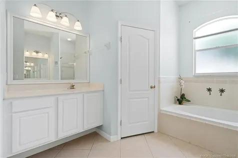 512 NW Sunflower Place Jensen Beach FL 34957