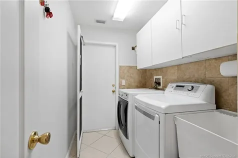512 NW Sunflower Place Jensen Beach FL 34957