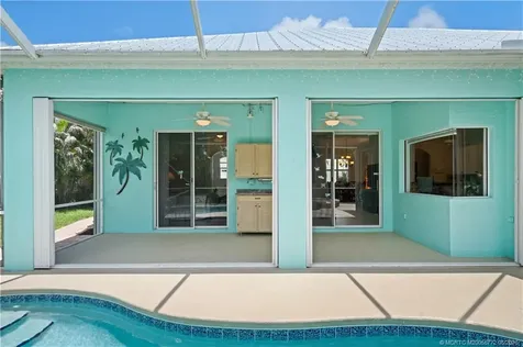 512 NW Sunflower Place Jensen Beach FL 34957