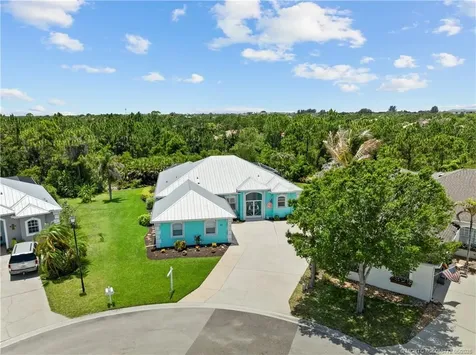 512 NW Sunflower Place Jensen Beach FL 34957