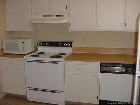 1290 SE Parkview Place Stuart FL 34994