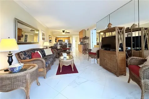 40 NE Plantation Road Stuart FL 34996