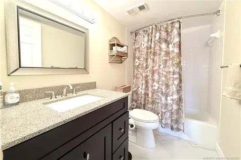 40 NE Plantation Road Stuart FL 34996