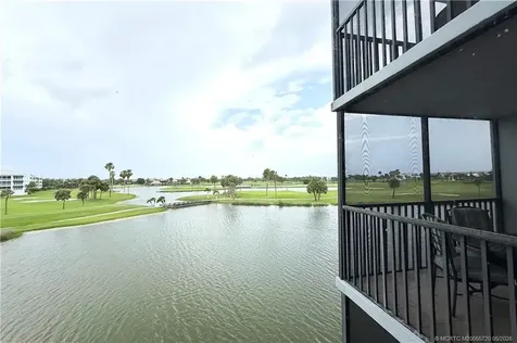 40 NE Plantation Road Stuart FL 34996