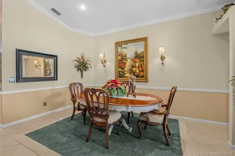 6948 SE Twin Oaks Circle Stuart FL 34997