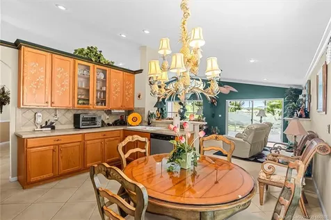 6948 SE Twin Oaks Circle Stuart FL 34997