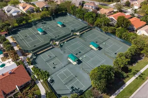 6948 SE Twin Oaks Circle Stuart FL 34997