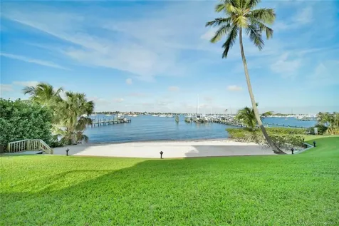 624 SW Saint Lucie Crescent Stuart FL 34994