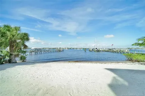 624 SW Saint Lucie Crescent Stuart FL 34994