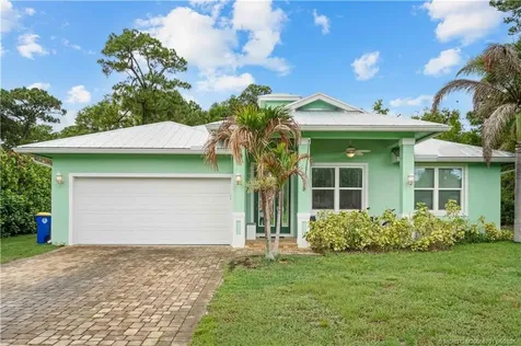 5608 SE 44th Avenue Stuart FL 34997