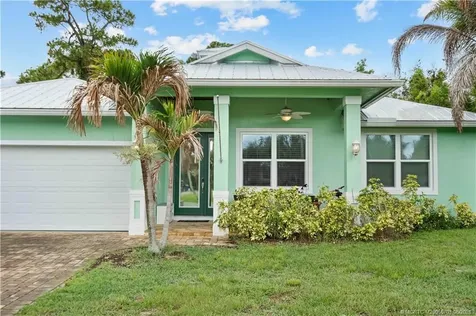 5608 SE 44th Avenue Stuart FL 34997