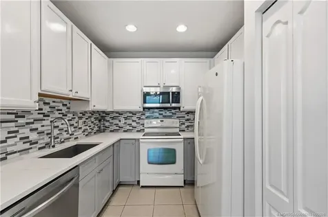 2156 SE Eatonville Drive Port St Lucie FL 34952
