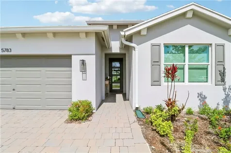5783 SE Sky Blue Circle Stuart FL 34997