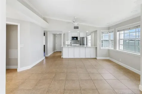 1060 Lake Shore Drive West Palm Beach FL 33403