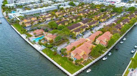 1060 Lake Shore Drive West Palm Beach FL 33403