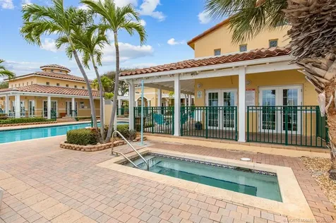1060 Lake Shore Drive West Palm Beach FL 33403
