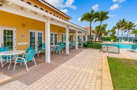 1060 Lake Shore Drive West Palm Beach FL 33403