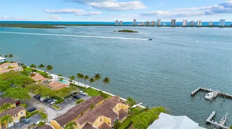 1060 Lake Shore Drive West Palm Beach FL 33403