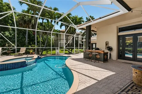 5884 NW 79th Way Pompano Beach FL 33067