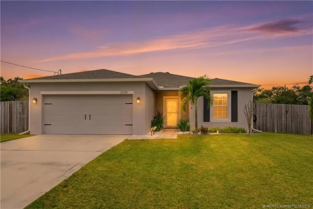 2220 SE Lucaya Street Port St Lucie FL 34952