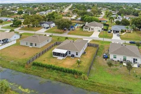 2220 SE Lucaya Street Port St Lucie FL 34952
