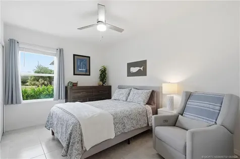 2220 SE Lucaya Street Port St Lucie FL 34952